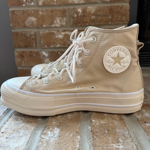 Converse Chuck Taylor All Star Lift High Top Platform Sneakers Women’s 8 EUC - Picture 3 of 10